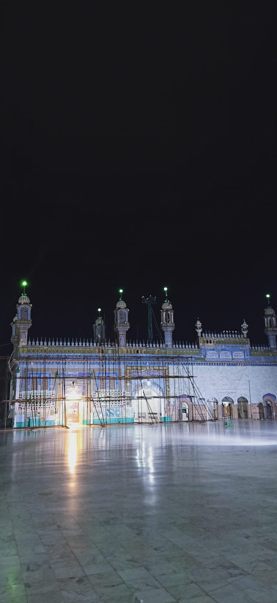shrine sultan bahoo shrine sultan bahoo