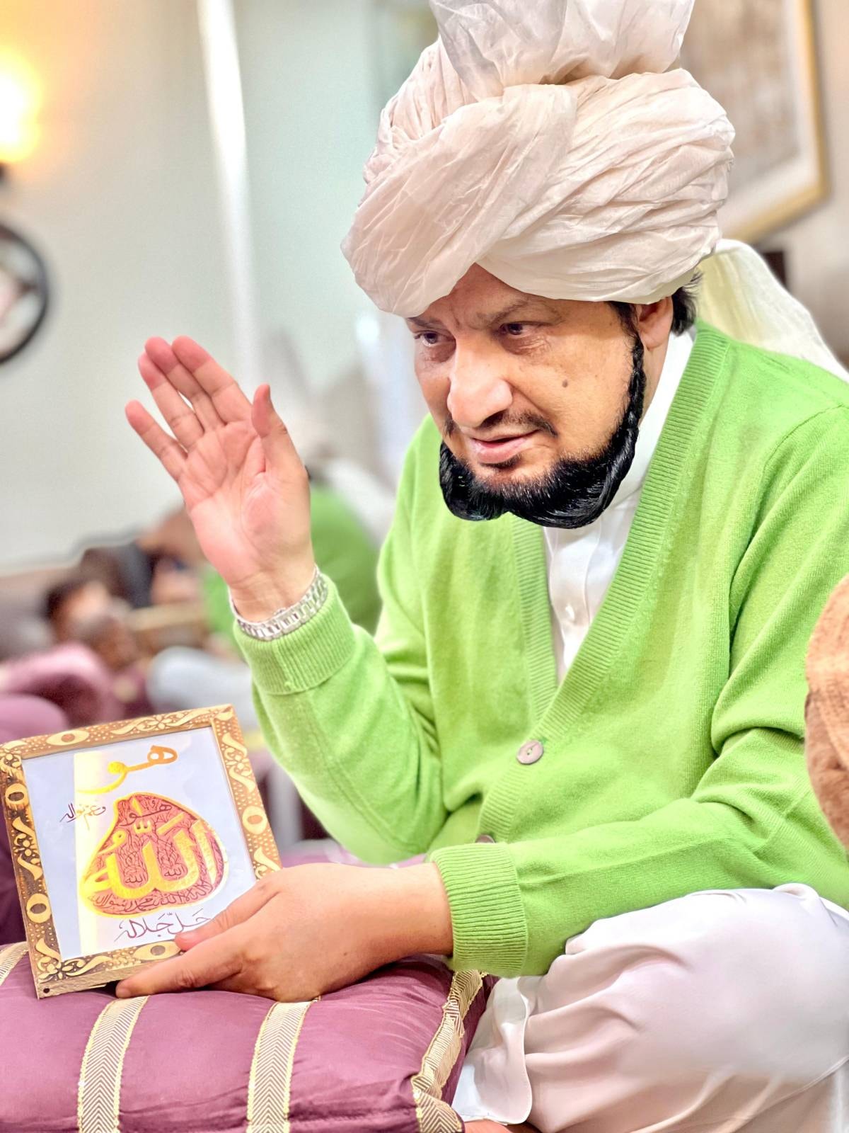 Sultan ul Ashiqeen - Brotherhood